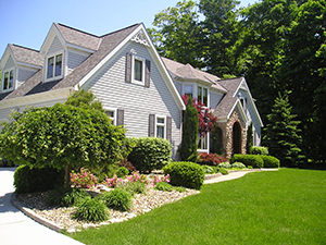 Landscapers and Lawncare Services in Warsaw, MO